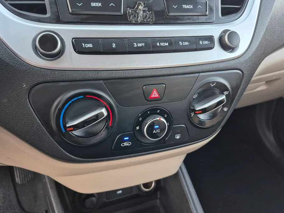2023 Hyundai Accent Smart 