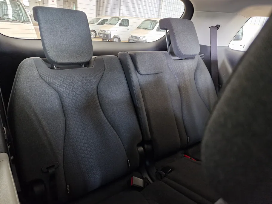 2023 Kia Carnival GL 