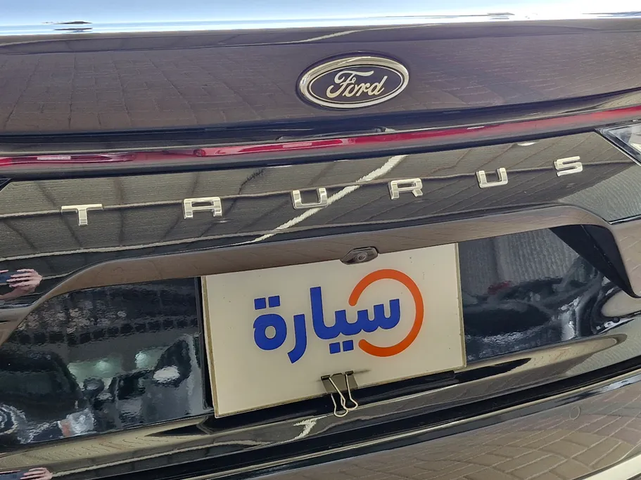 2024 Ford Taurus Trend 