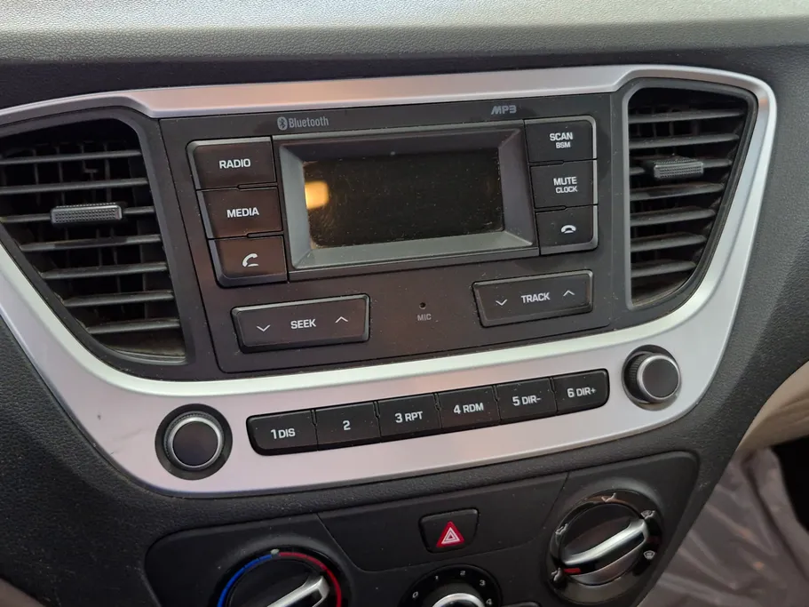 2022 Hyundai Accent Smart 