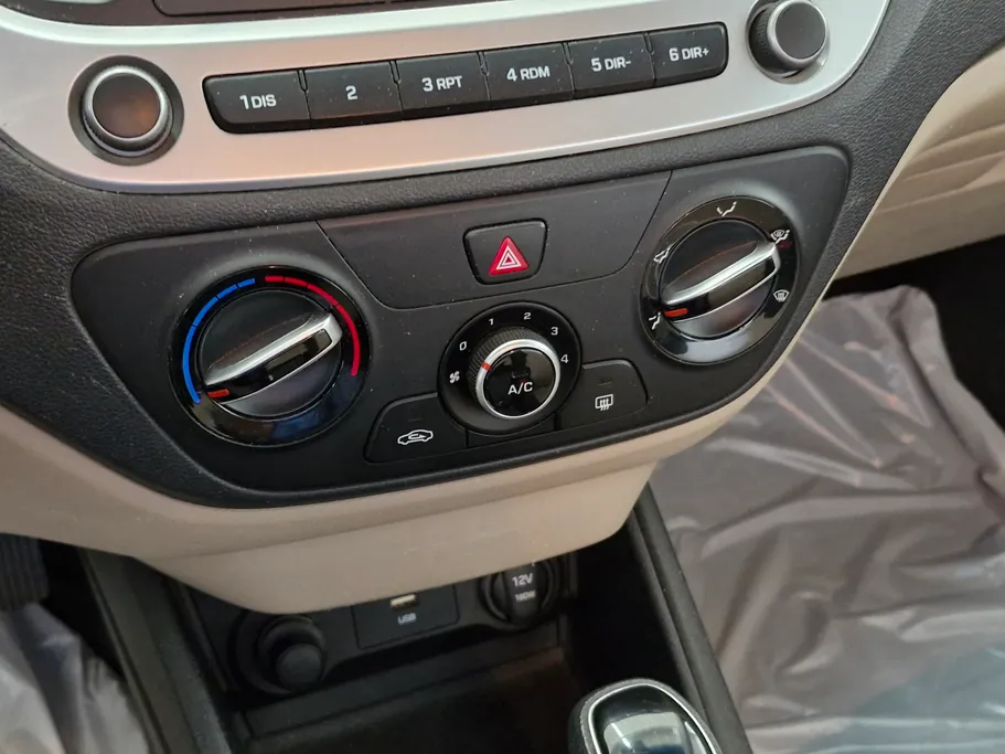 2022 Hyundai Accent Smart 