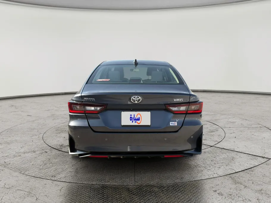 2023 Toyota Yaris  Y