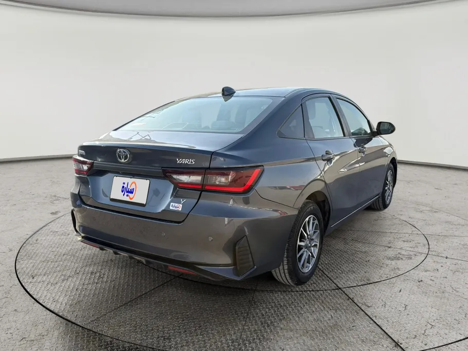 2023 Toyota Yaris  Y