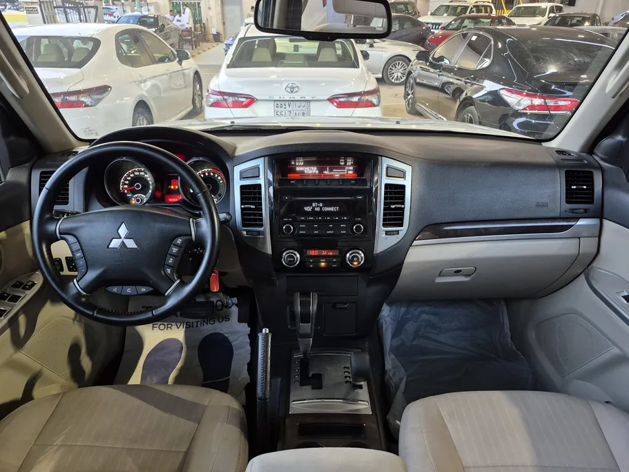 2020 Mitsubishi Pajero GLS 5Doors 