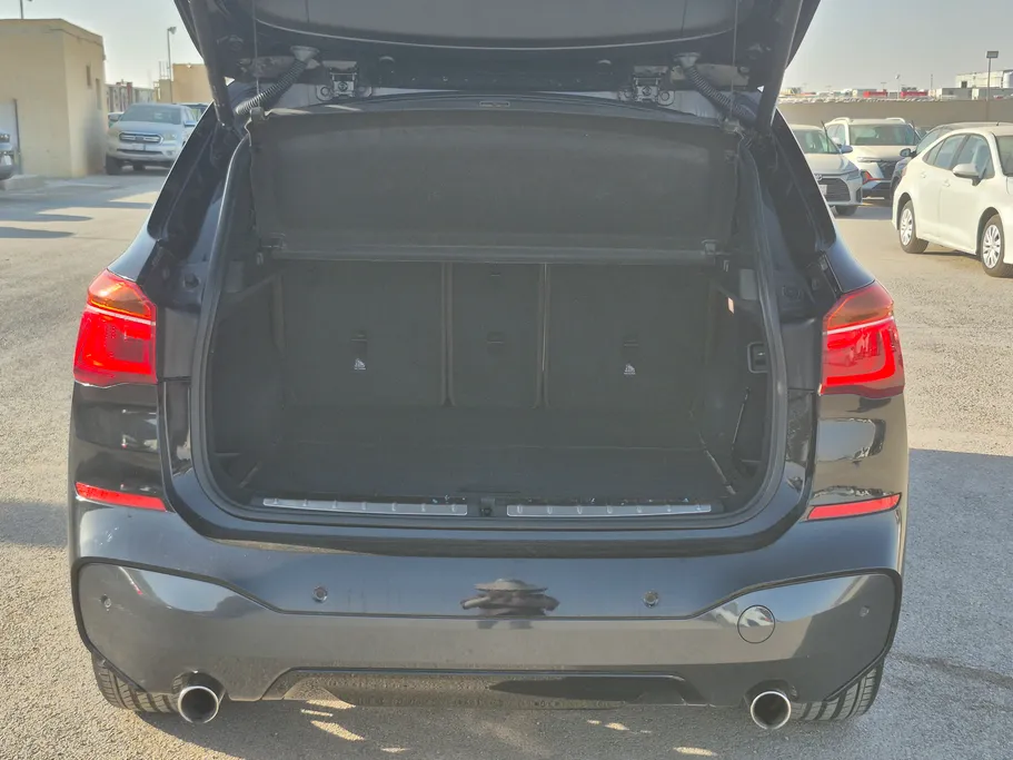 بي ام دبليو الفئة اكس 1 S Drive 20 i  2018 