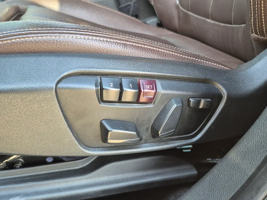 بي ام دبليو الفئة اكس 1 S Drive 20 i  2018 