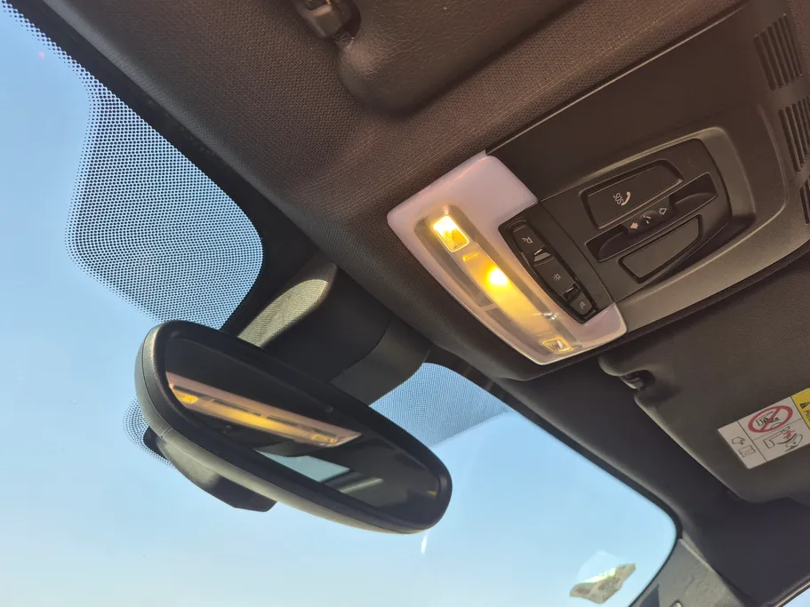 بي ام دبليو الفئة اكس 1 S Drive 20 i  2018 