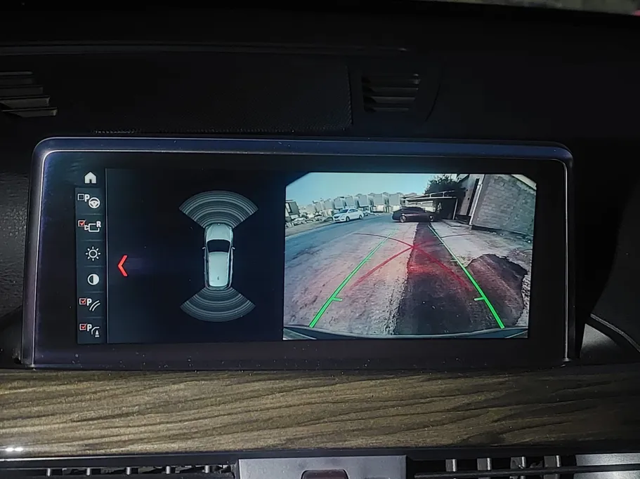 بي ام دبليو الفئة اكس 1 S Drive 20 i  2018 