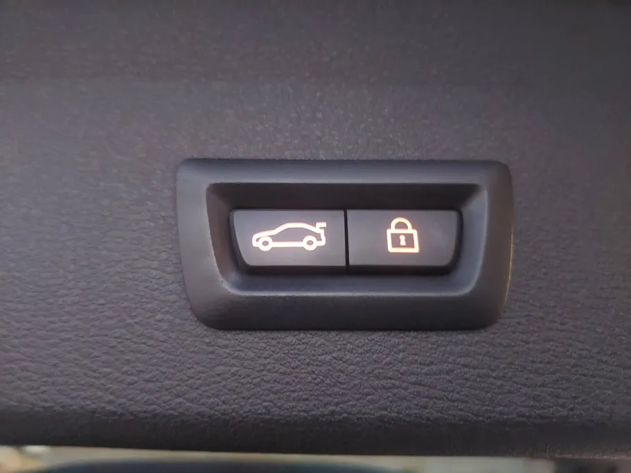 بي ام دبليو الفئة اكس 1 S Drive 20 i  2018 