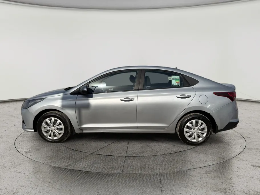 2023 Hyundai Accent Smart 