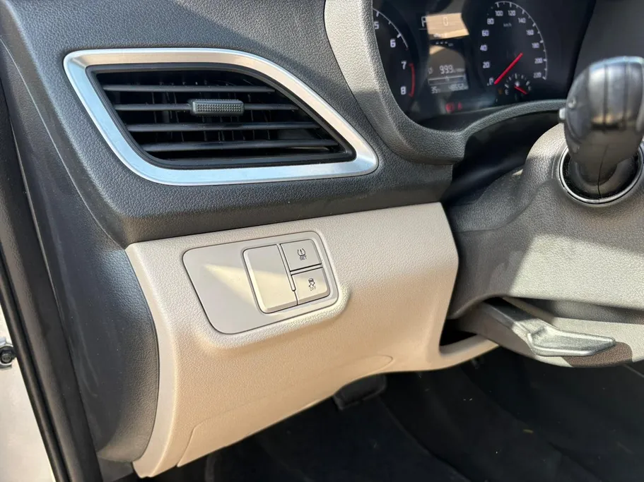 2023 Hyundai Accent Smart 