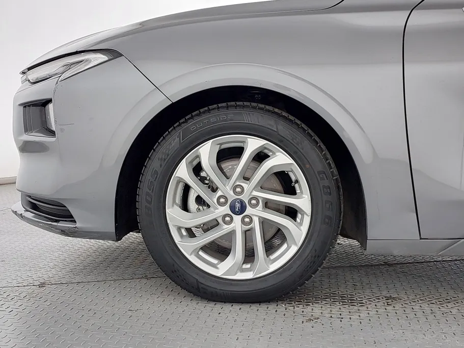 2023 Ford Taurus Ambiente 
