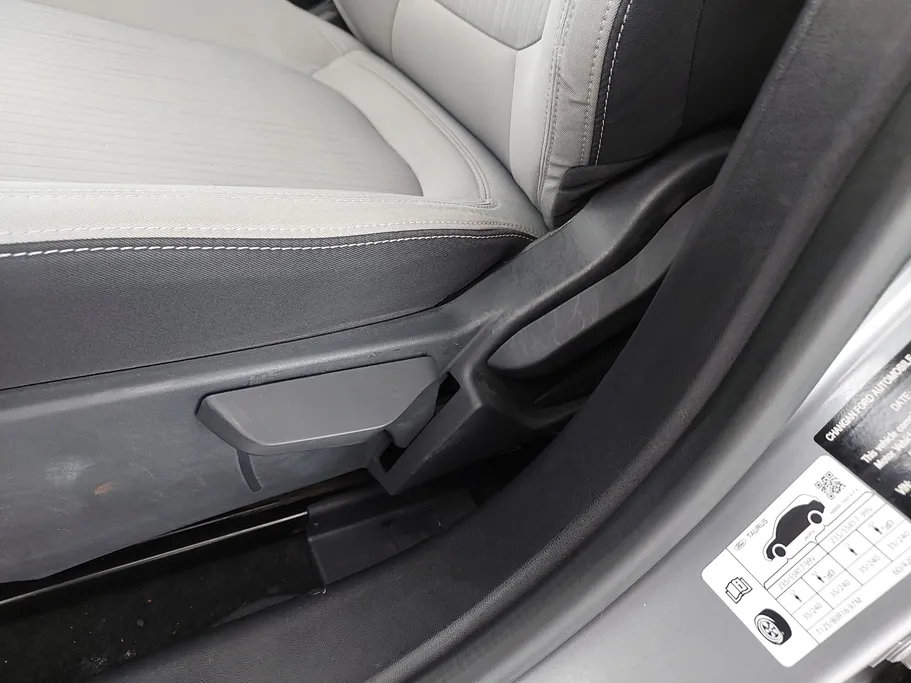 2023 Ford Taurus Ambiente 