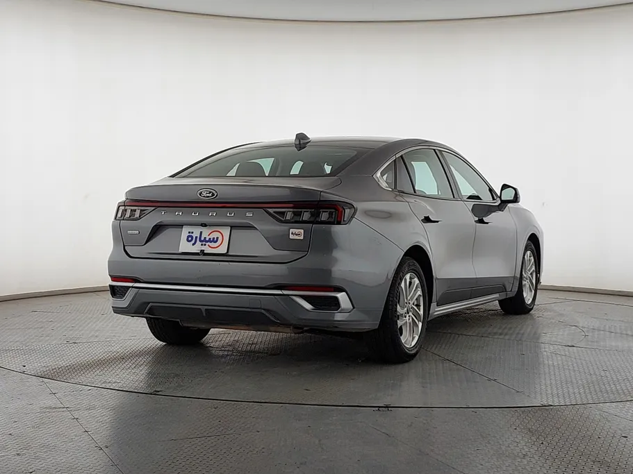 2023 Ford Taurus Ambiente 
