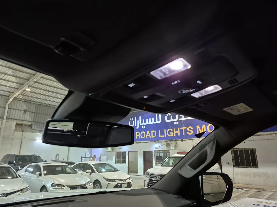 جي إم سي  يوكن SLT 2024 