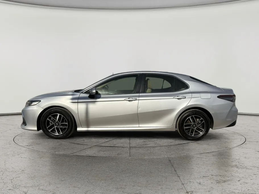 2023 Toyota Camry  LE 