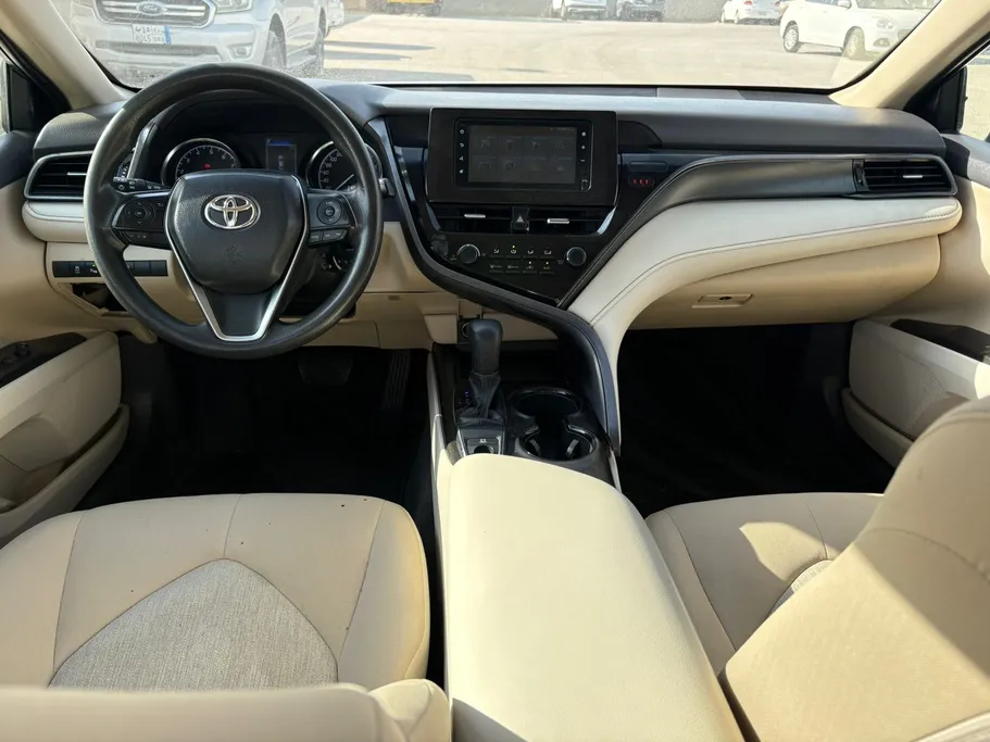 2023 Toyota Camry  LE 