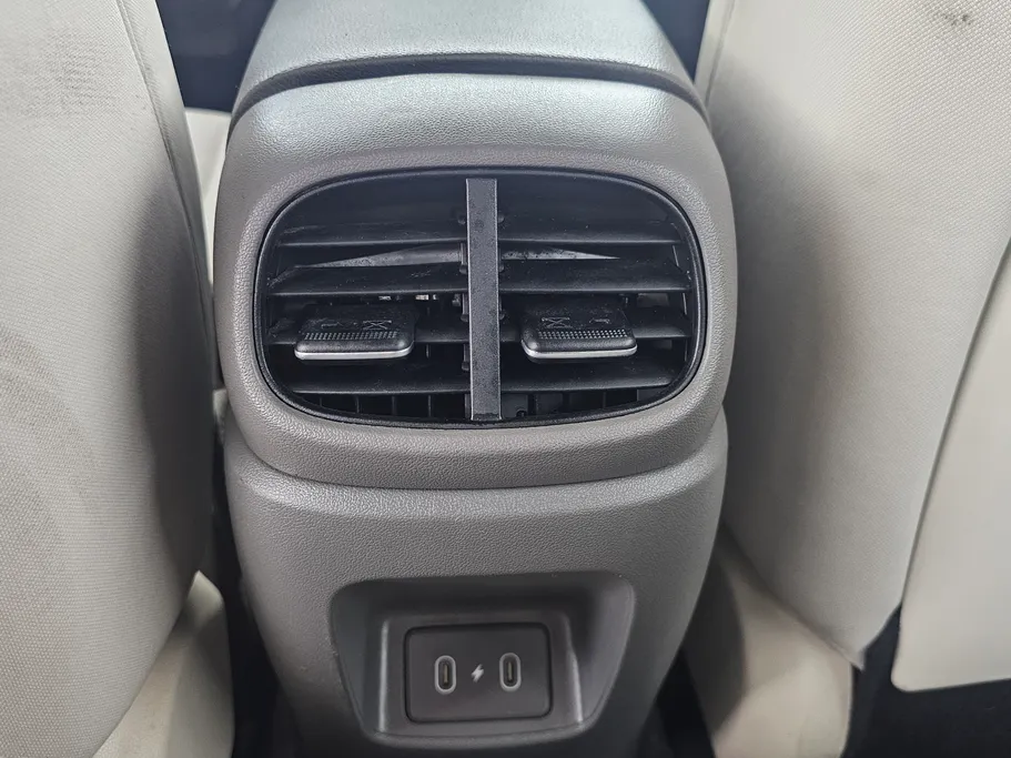 2024 Hyundai Elantra Fleet 