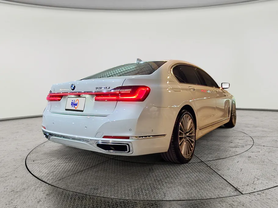 2021 BMW 7 Series 730Li 