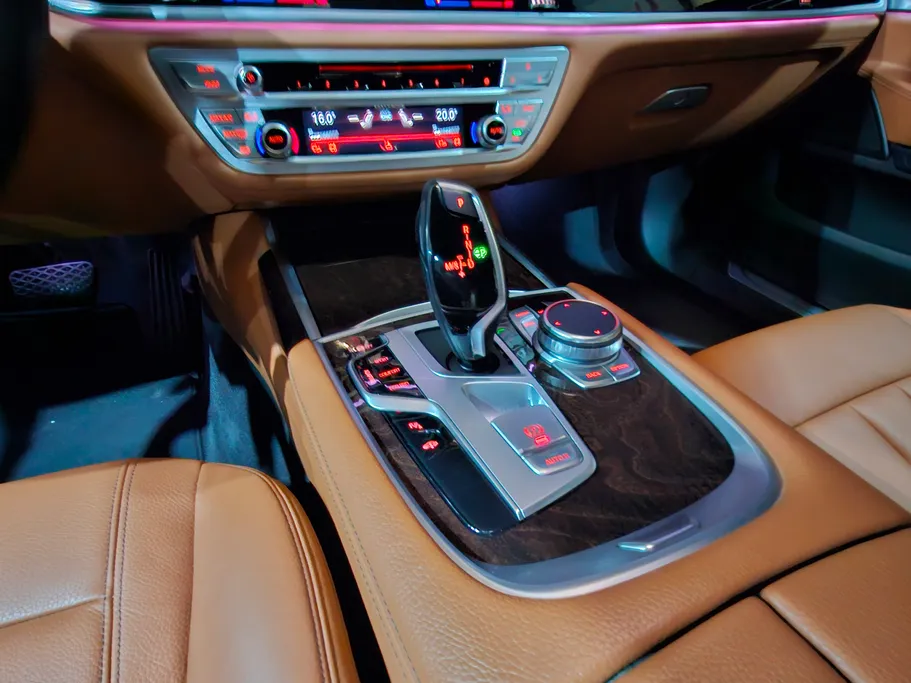 2021 BMW 7 Series 730Li 