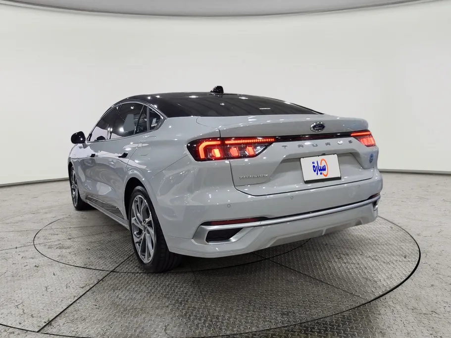 2025 Ford Taurus Titanium 