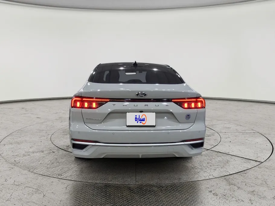 2025 Ford Taurus Titanium 