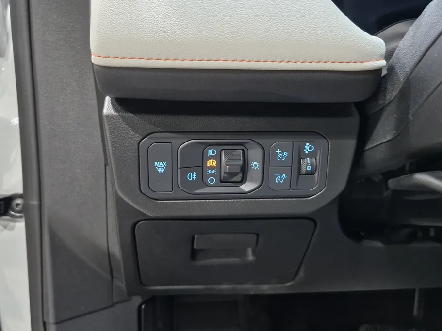 2025 Ford Taurus Titanium 