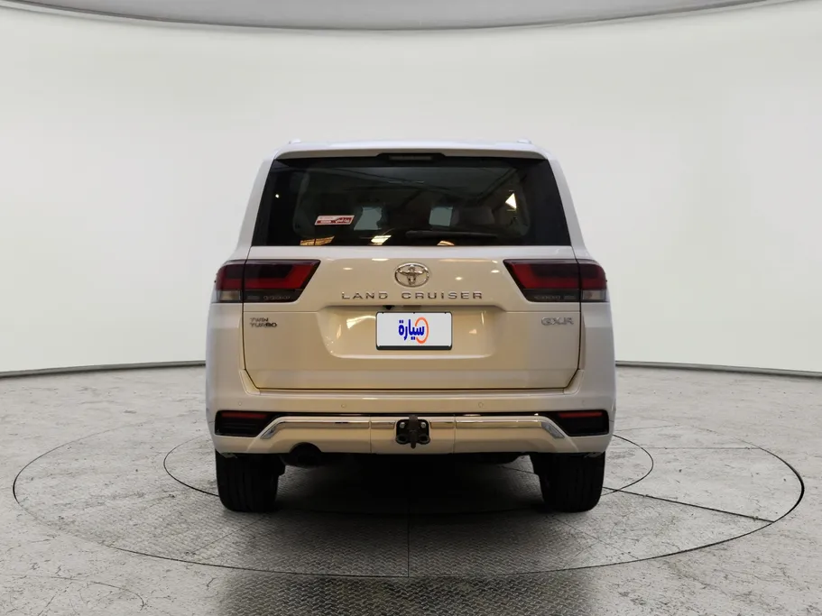 2023 Toyota Land Cruiser GXR 