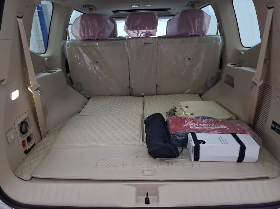 2023 Toyota Land Cruiser GXR 