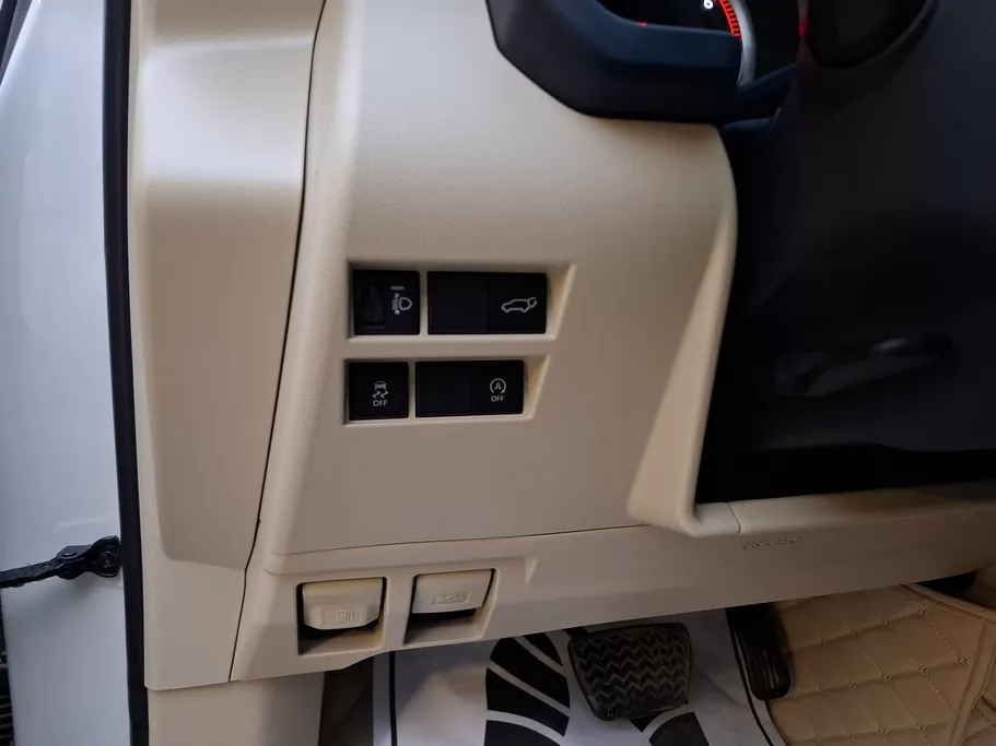 2023 Toyota Land Cruiser GXR 