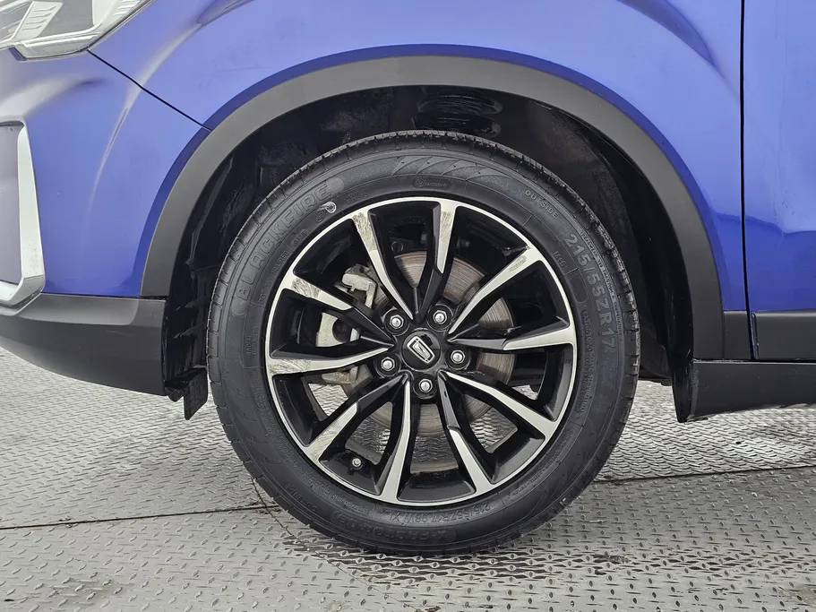 2022 FAW Bestune T33 Premium 