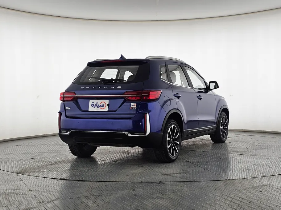 2022 FAW Bestune T33 Premium 