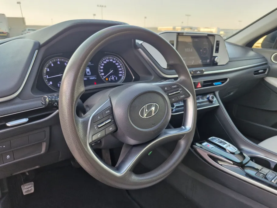 2022 Hyundai Sonata Smart 