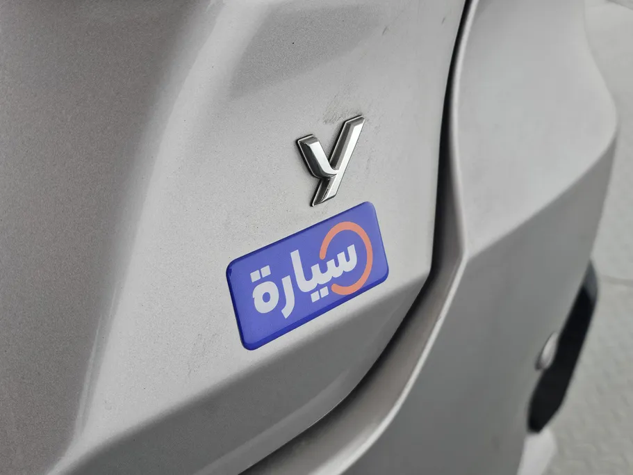 تويوتا يارس Y 2023 