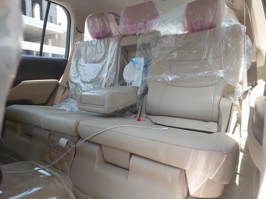 تويوتا لاندكروزر GXR 2023 