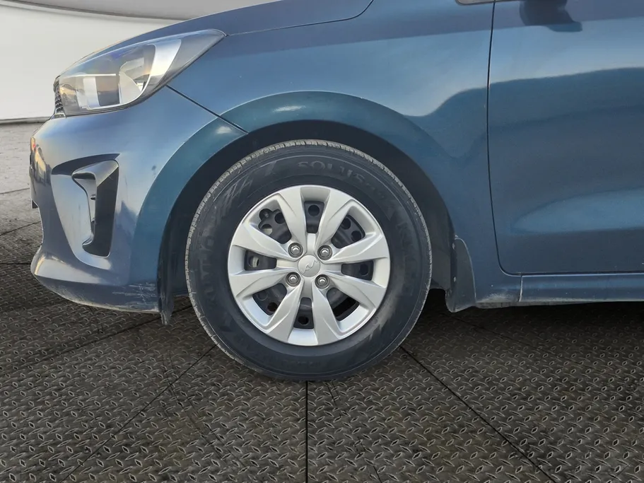 2022 Kia Pegas LX 