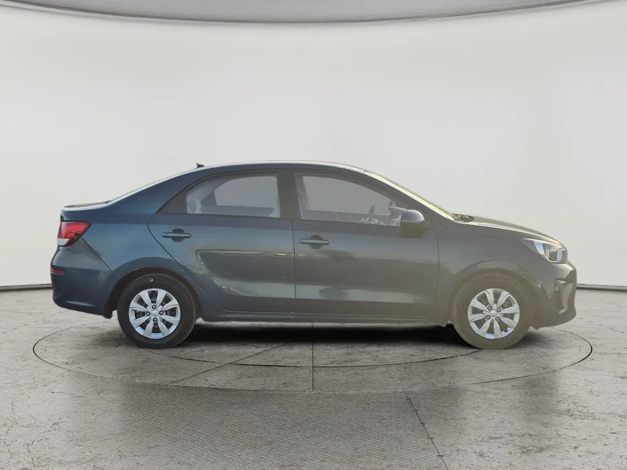 2022 Kia Pegas LX 