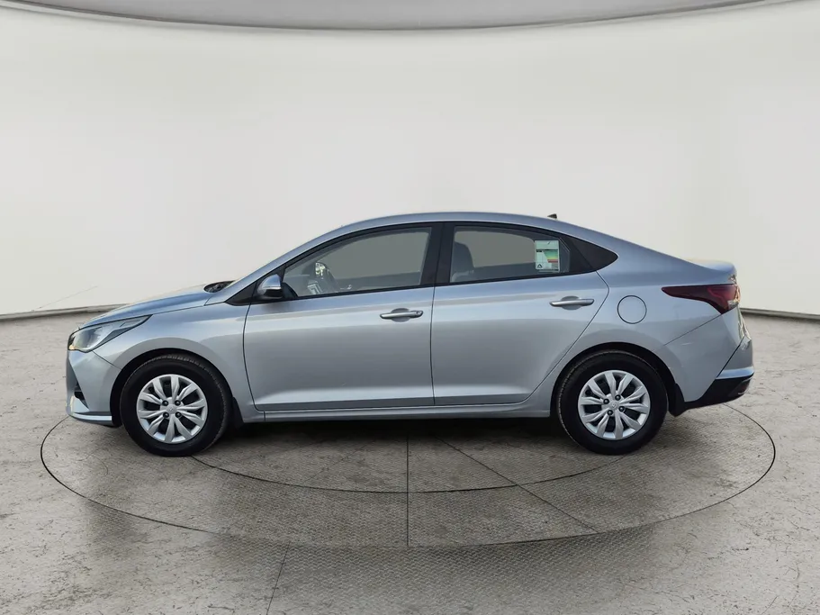 2022 Hyundai Accent Smart 