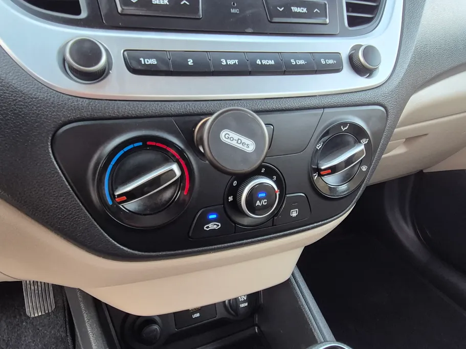 2022 Hyundai Accent Smart 