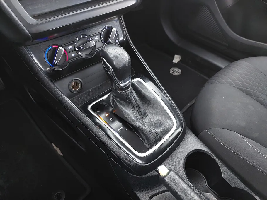 2023 MG 5 STD 