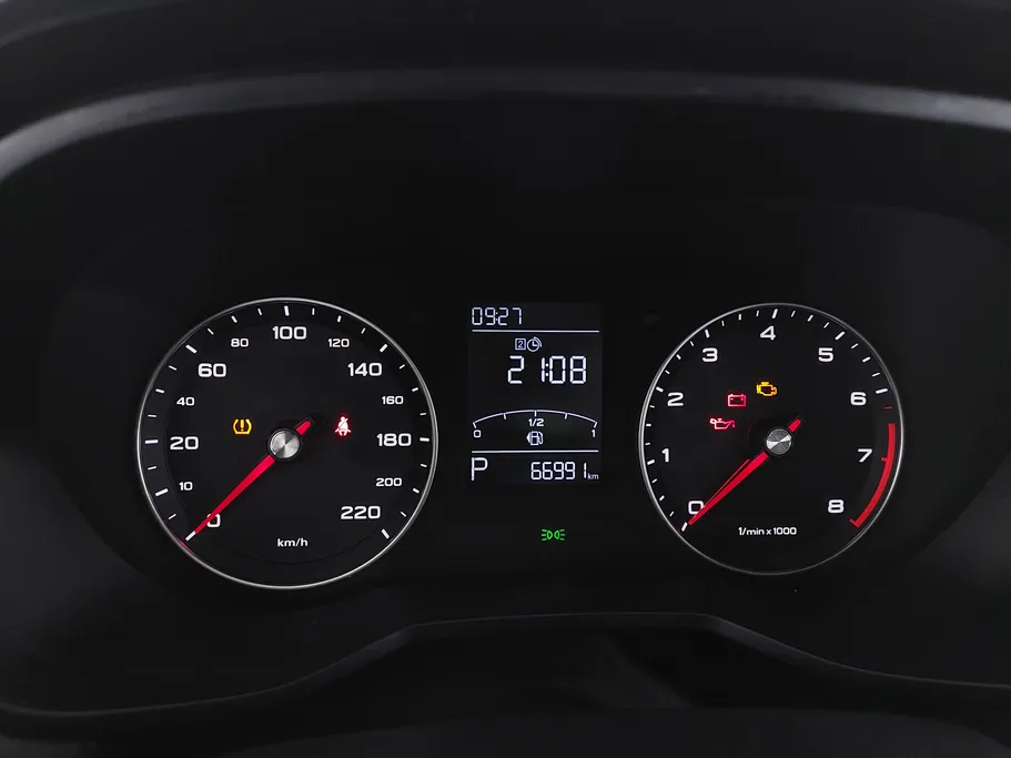 ام جي 5 STD 2022 