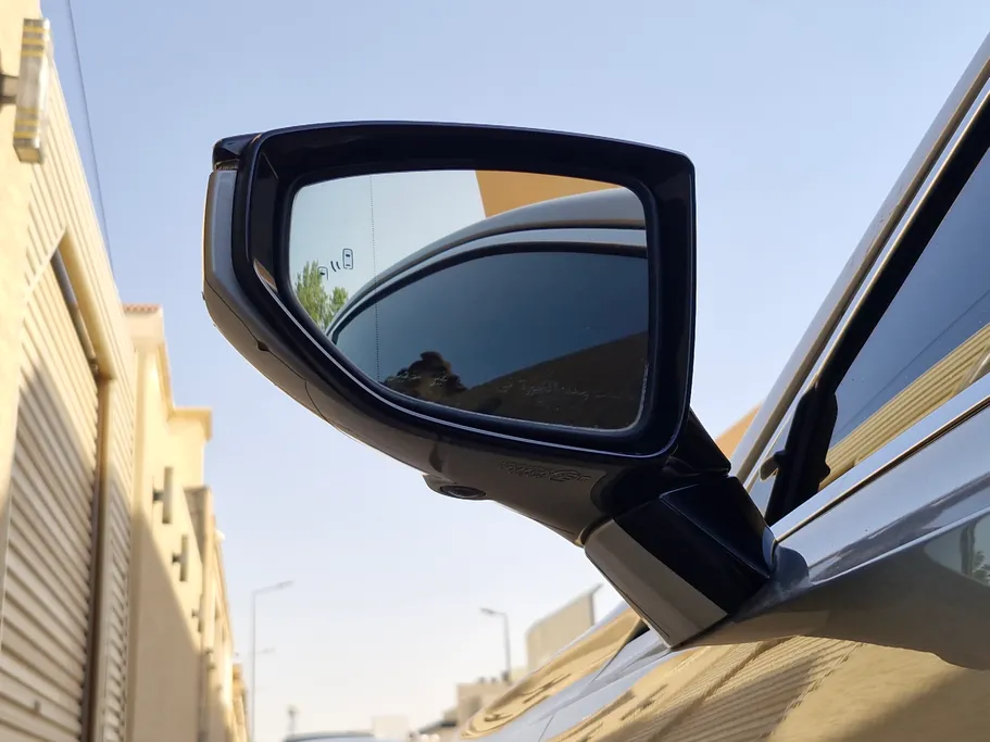 لكزس ES 300 H 2019 