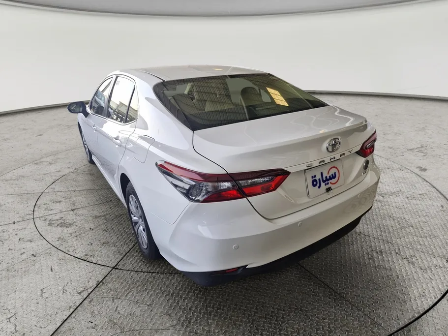 2022 Toyota Camry  LE 