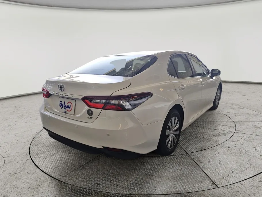 2022 Toyota Camry  LE 