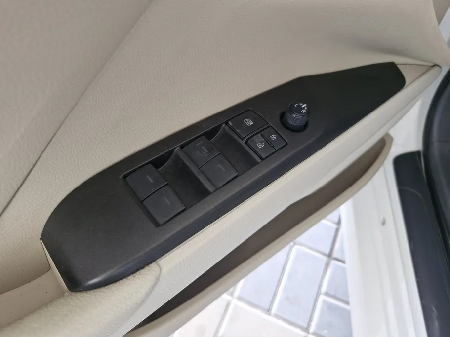 2022 Toyota Camry  LE 