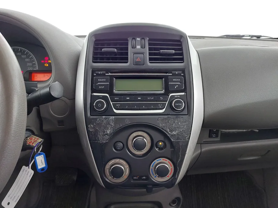 نيسان صني SV 2022 