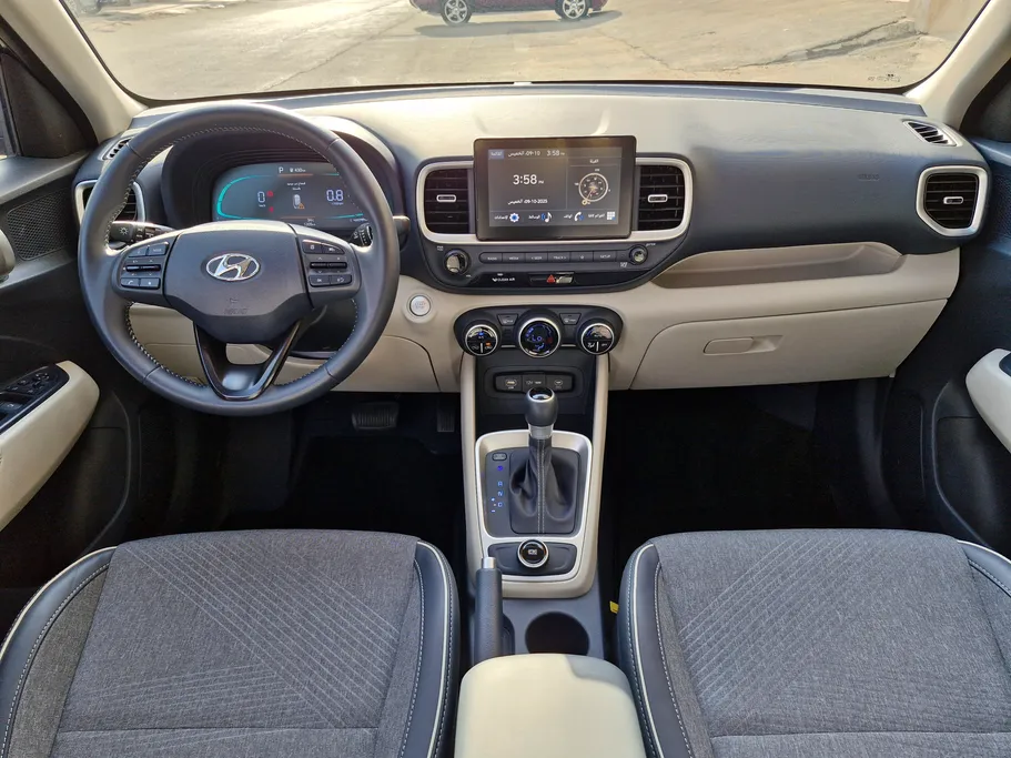 2024 Hyundai Venue Premium 