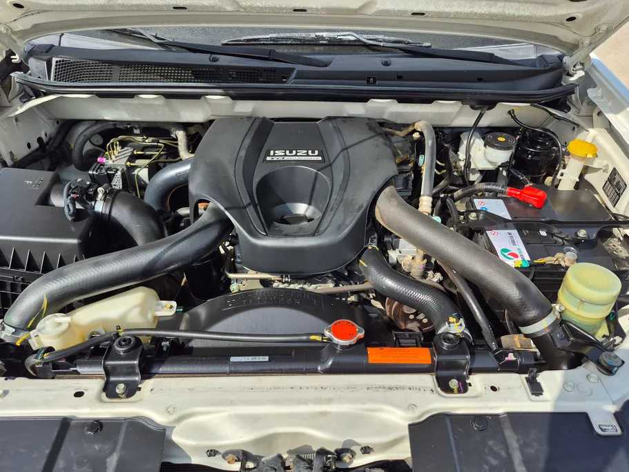 ايسوزو دي ماكس DC 4x2 Diesel 2021 