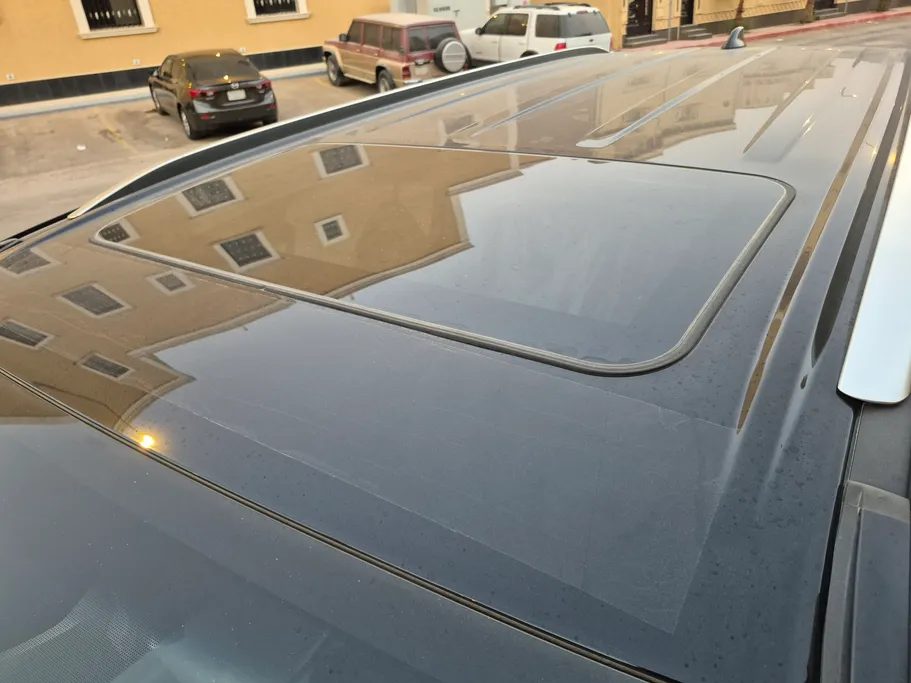 تويوتا لاندكروزر GXR3 2025 