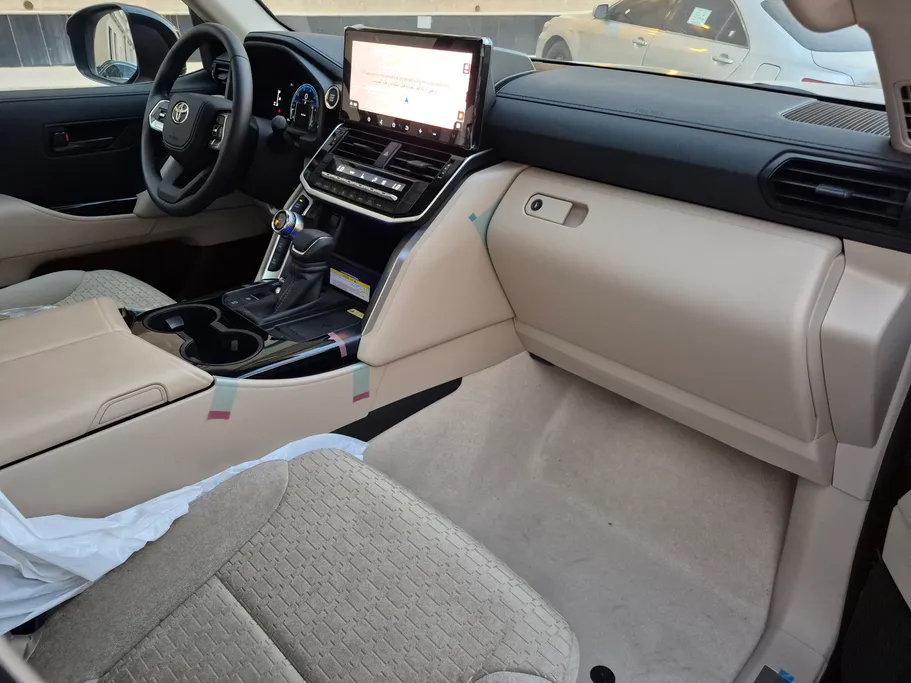 تويوتا لاندكروزر GXR3 2025 